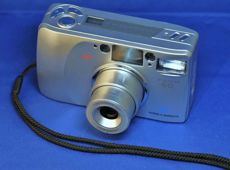 Datei:Konica Minolta Zoom 60.jpg